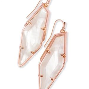 NWT Kendra Scott Bexley Earrings
